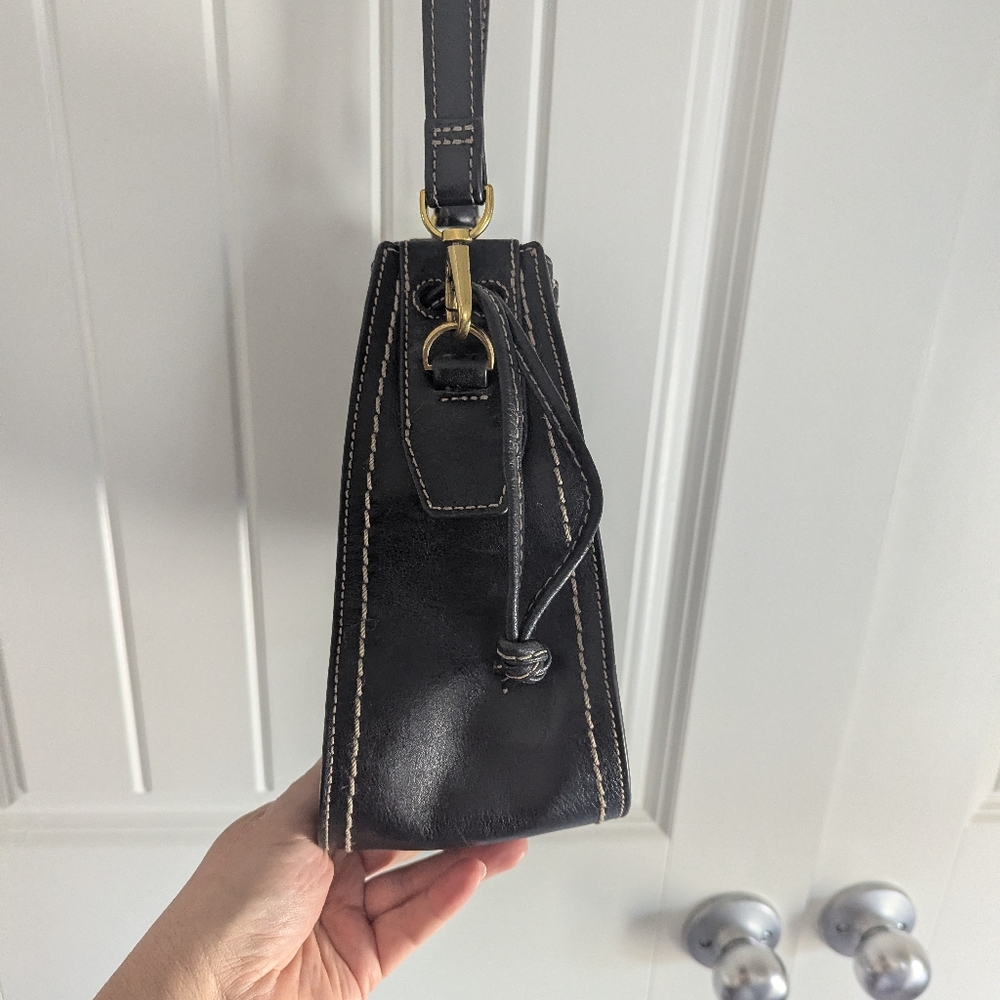 Fossil Black Pebble Drawstring Crossbody - Picture 6 of 13